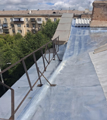 Ремонт крыши ул. Куйбышева, д. 18 и д. 20